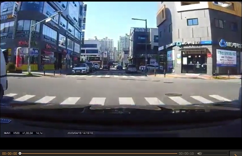 교통사고 영상-원천데이터 포맷 예시(영상 데이터)_2_전처리 후(10초 영상)